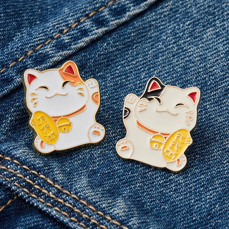 Tokyo-Tiger Japanese Lucky Cat Pin